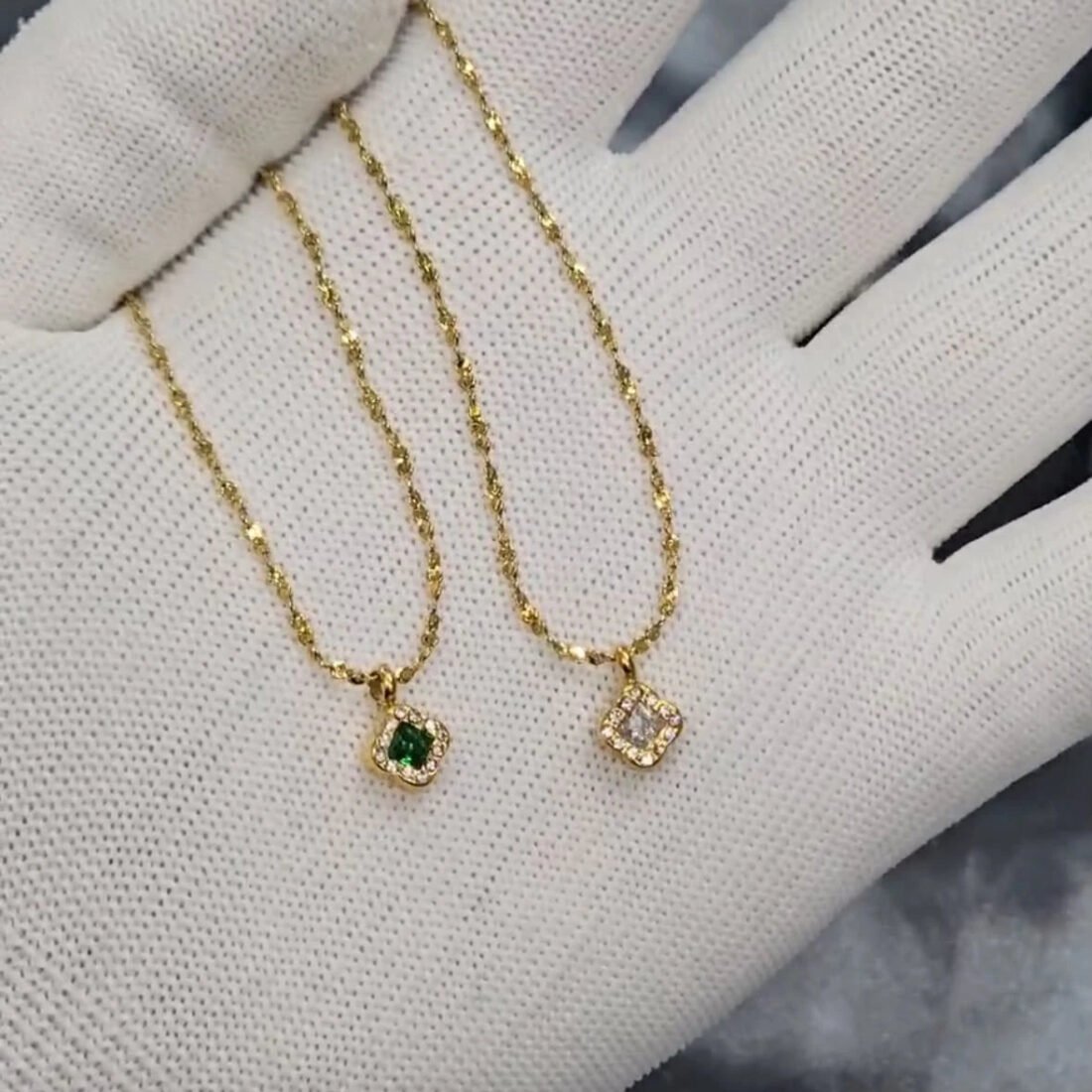 Emerelle Halo Pendant Necklace