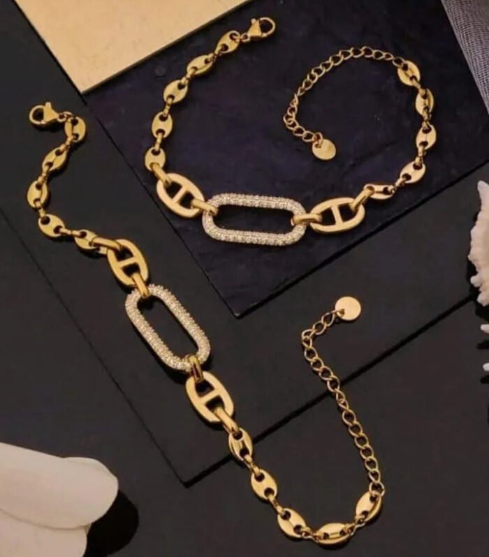 Elegant and Durable Anti-Tarnish Bracelet
