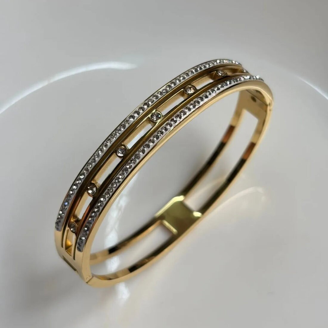 Gold Diamond Triple Line Kada