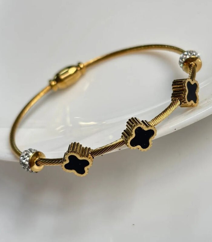 Black Flower Gold Kada