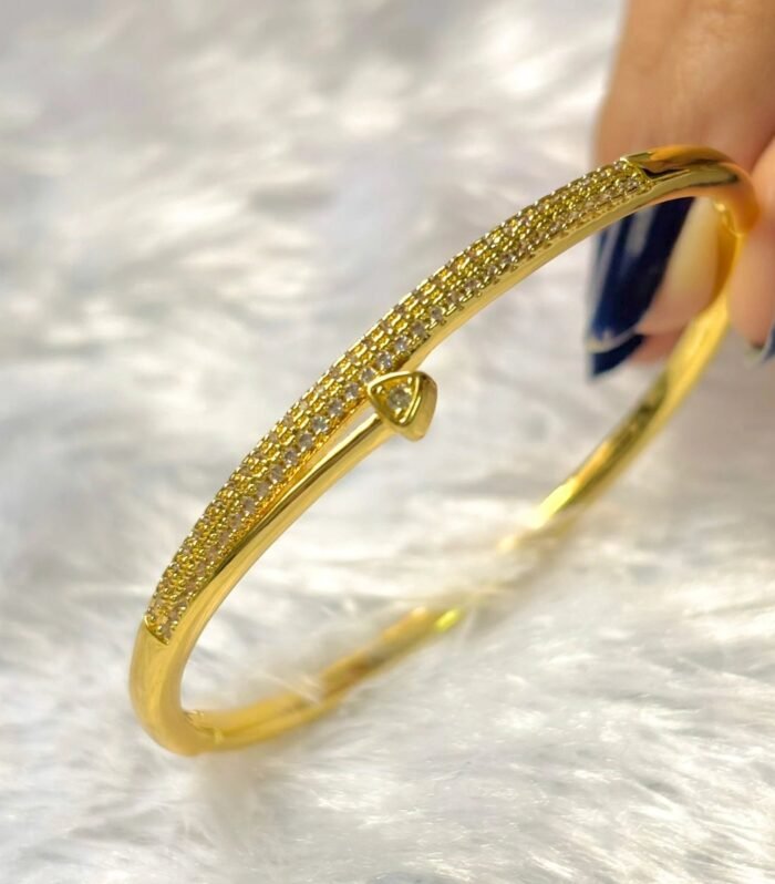 Celeste Sparkle Gold Kada