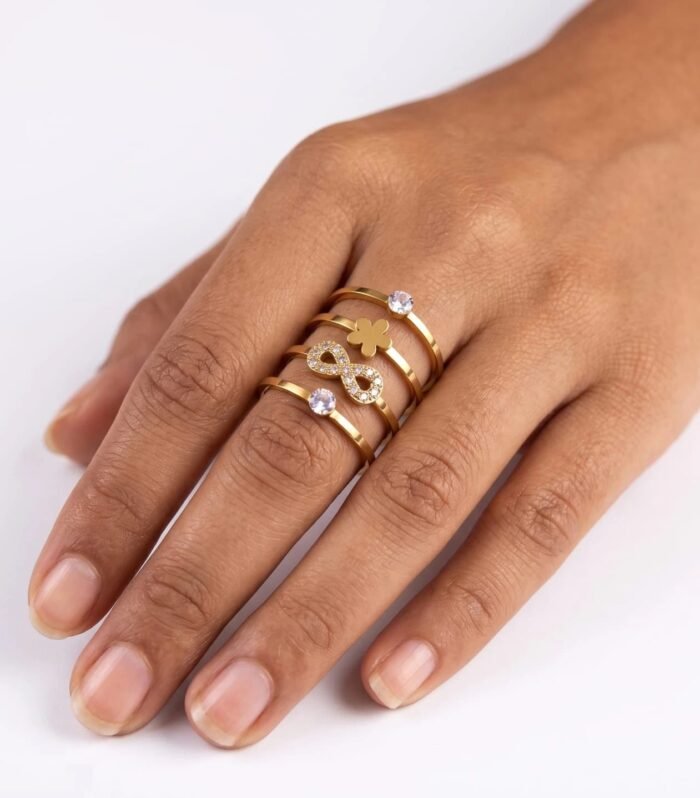 Regalia Bloom Crystal Gold Ring