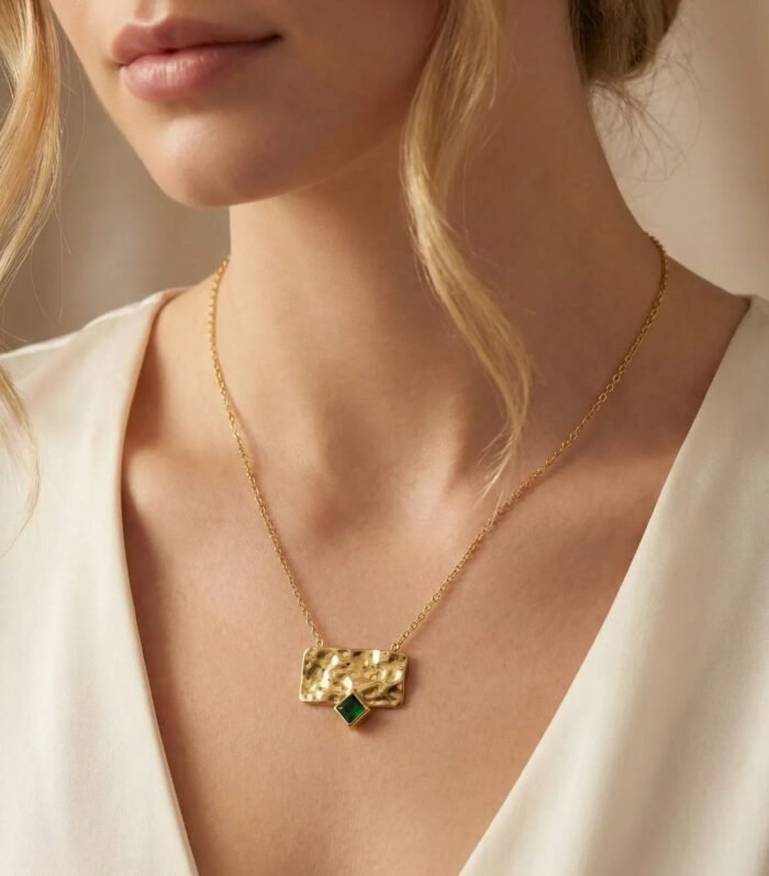 Green Diamond Gold Necklace