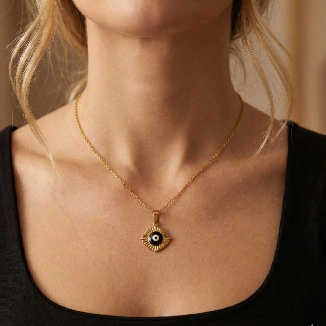 Ying Yang Gold Pendant Necklace