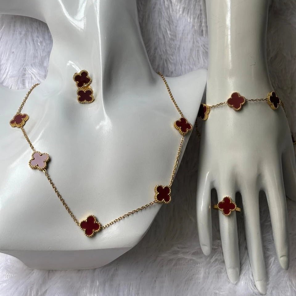 Viva Red Clover Gold Necklace & Earring Set