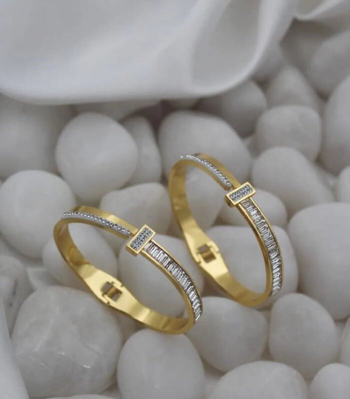 Gold and Diamond kada