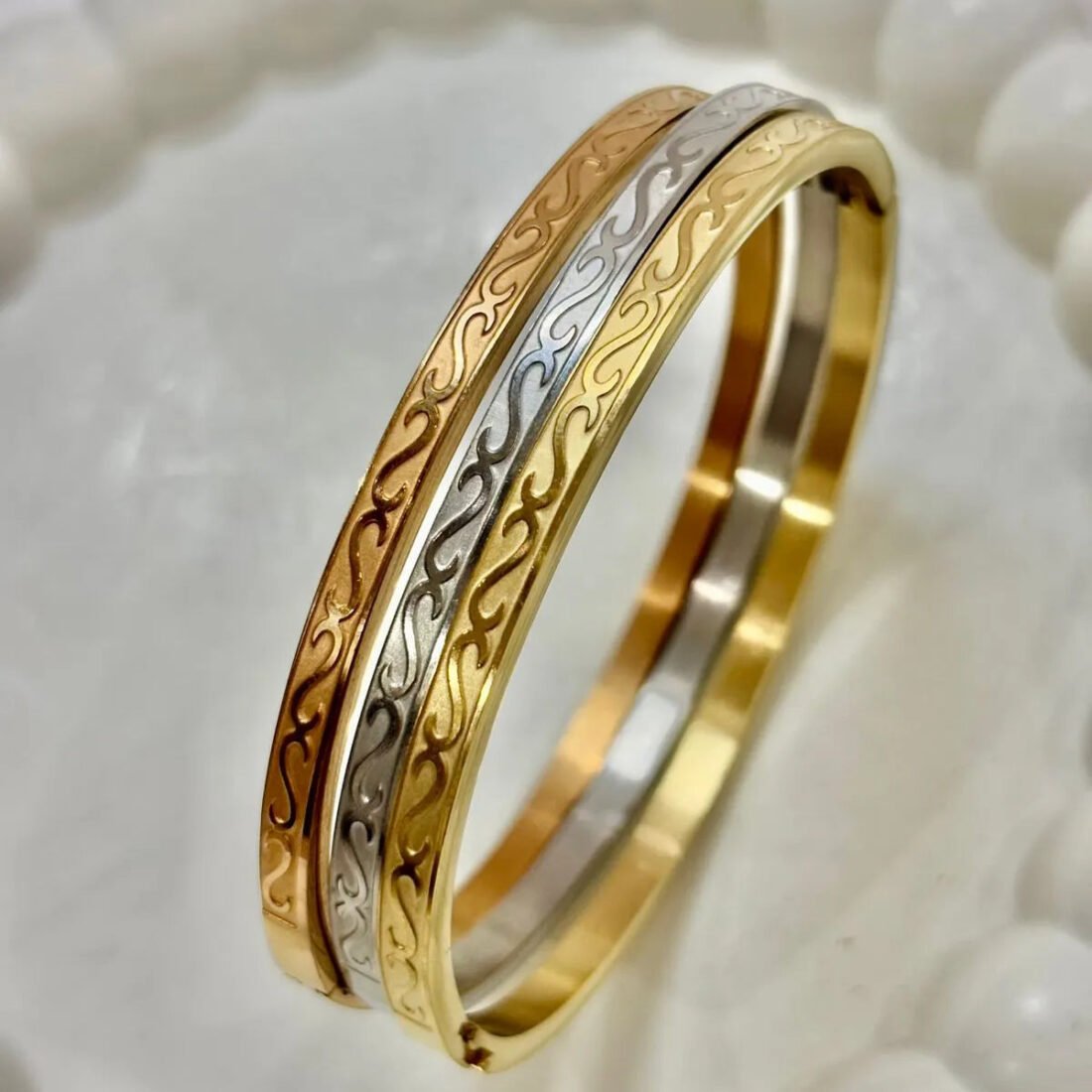 Engraved Tri-Color Decorative Kada