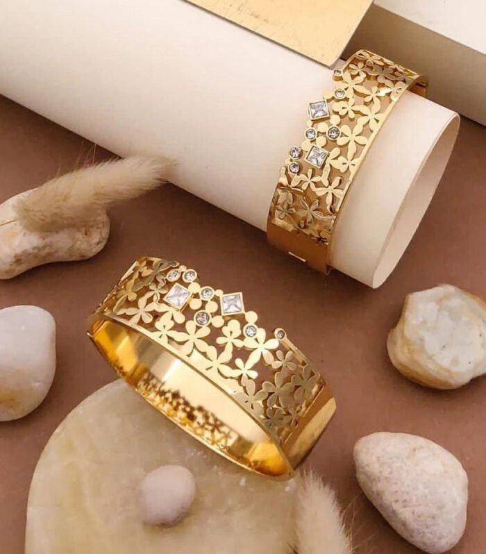 Floreva Crystal Gold Kada