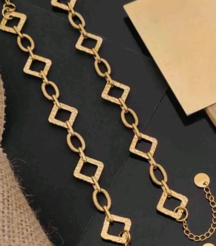 GeoLink Square Anti-Tarnish Bracelet