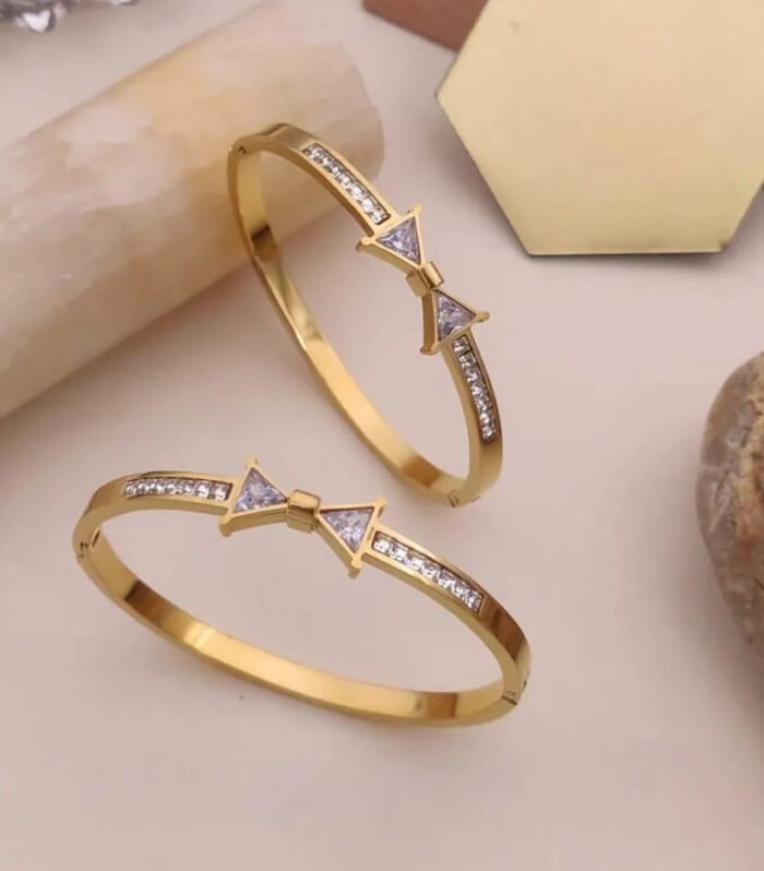 Gold Diamond Bow kada