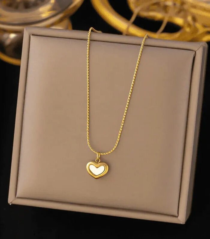 Golden Heart Glow Necklace