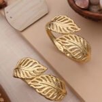 Golden Leaf Embrace Kada