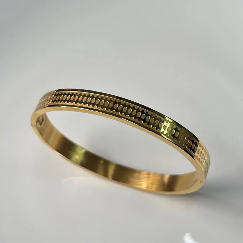 Golden Dot Pattern Kada