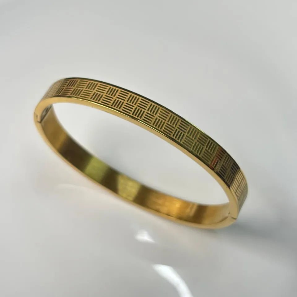 Golden Square Grid Kada