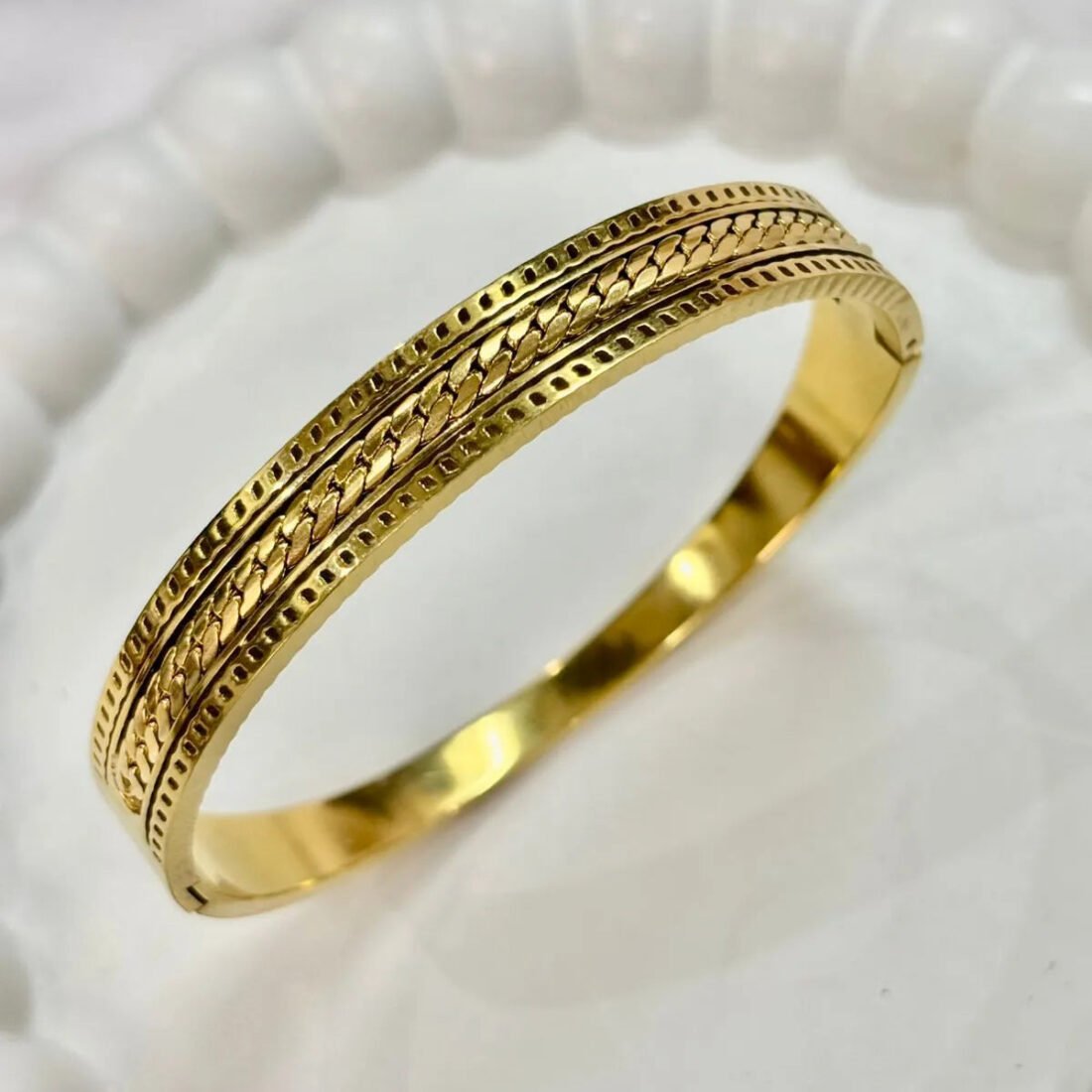 Golden Braided Texture Kada