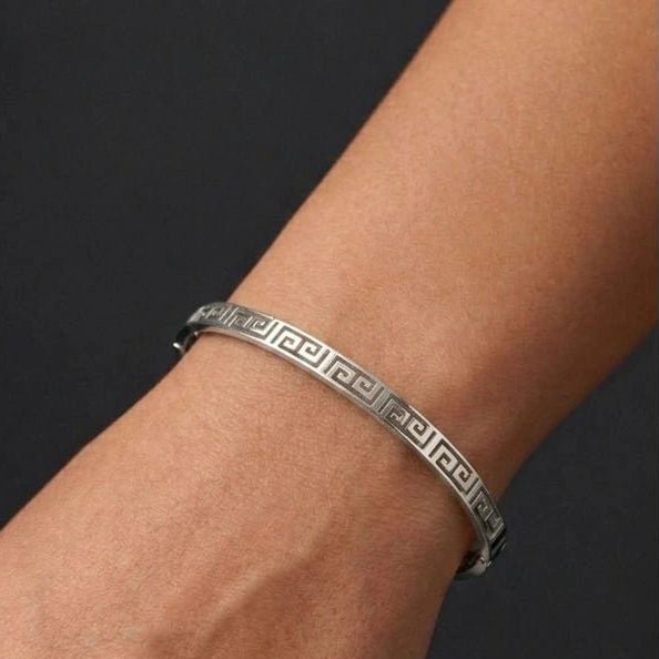 Greek Pattern Silver Kad