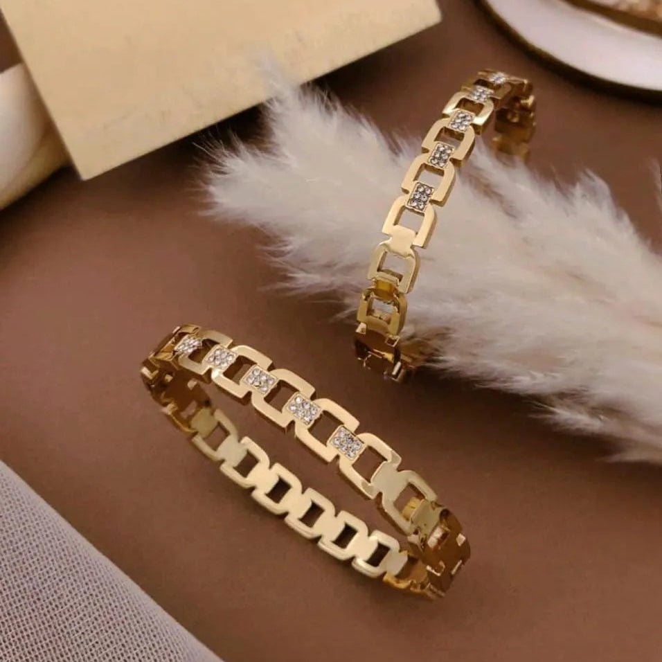 Luxe Link Crystal Gold Kada