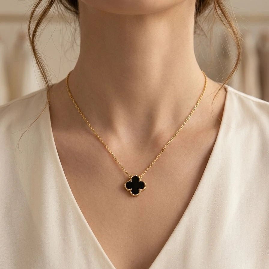 Midnight Clover Grace Necklace (Mini)