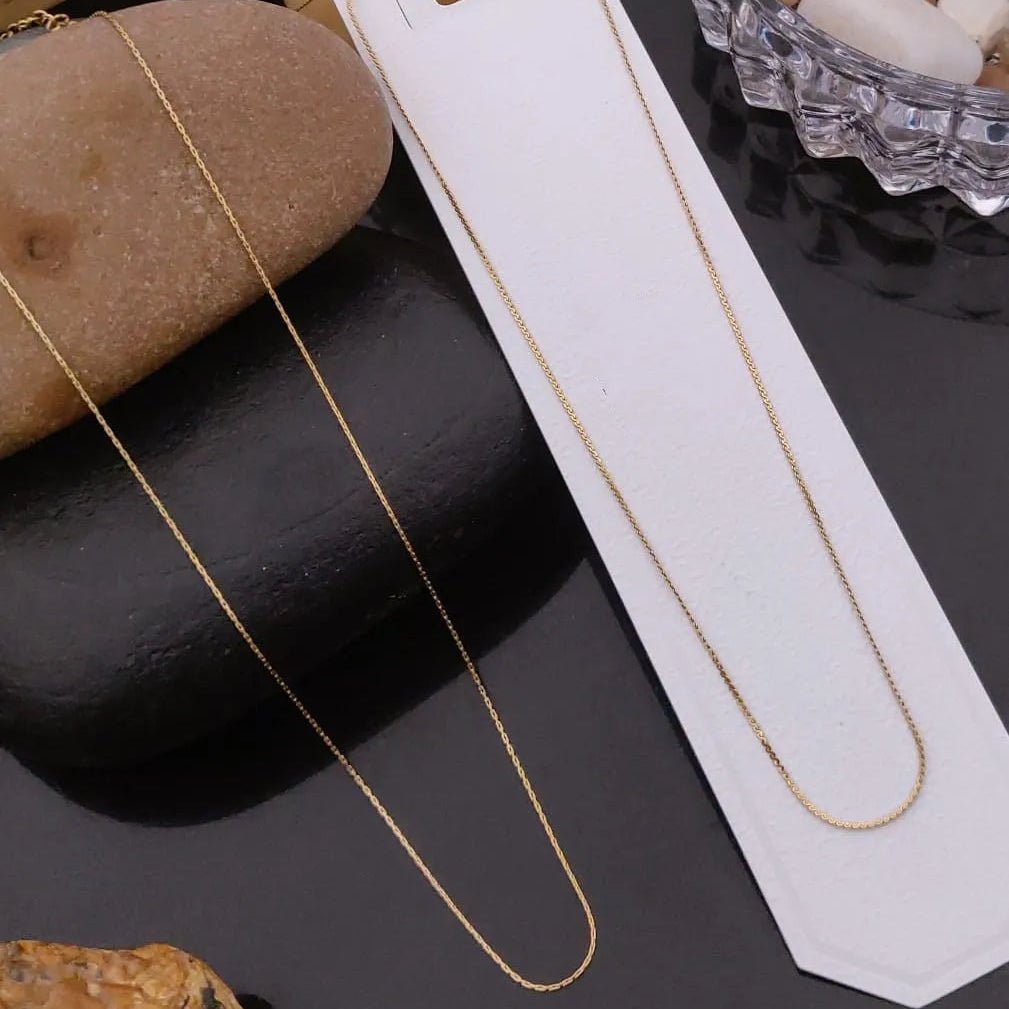 Minimal Gold Chain Necklace