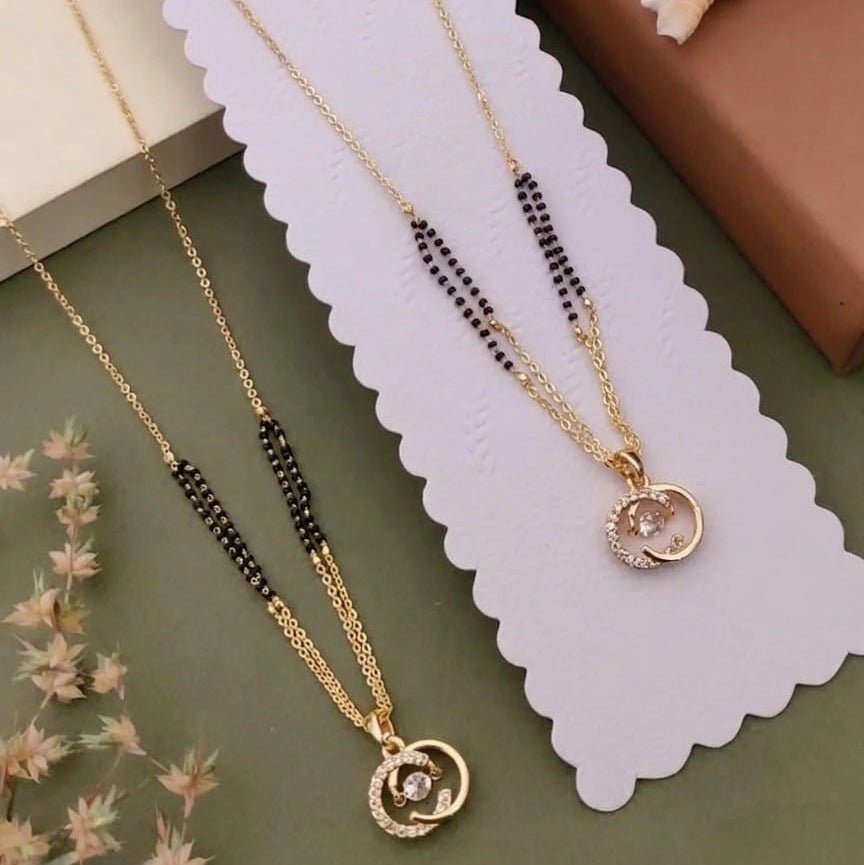 Moonlit Swirl Elegance Mangalsutra