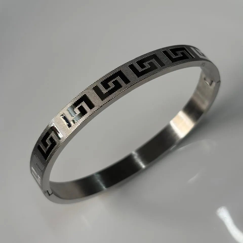 Silver Greek Key Kada