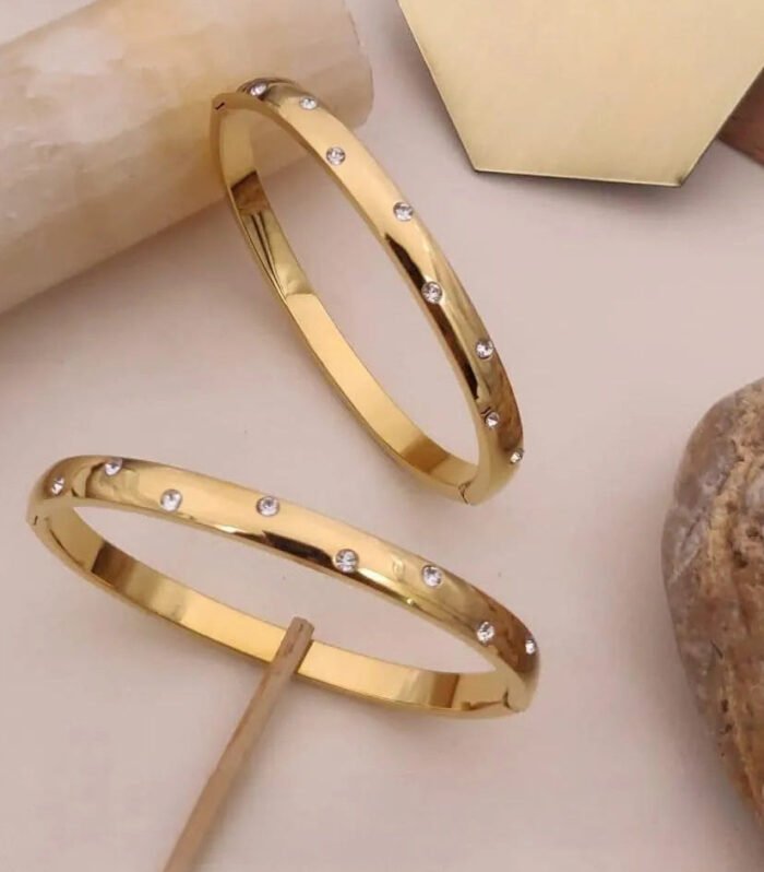 Simple Diamond Gold Kada