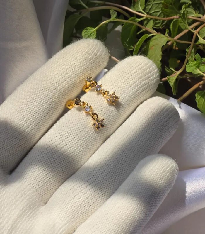 Twinkle Drop Gold Ear Piercing