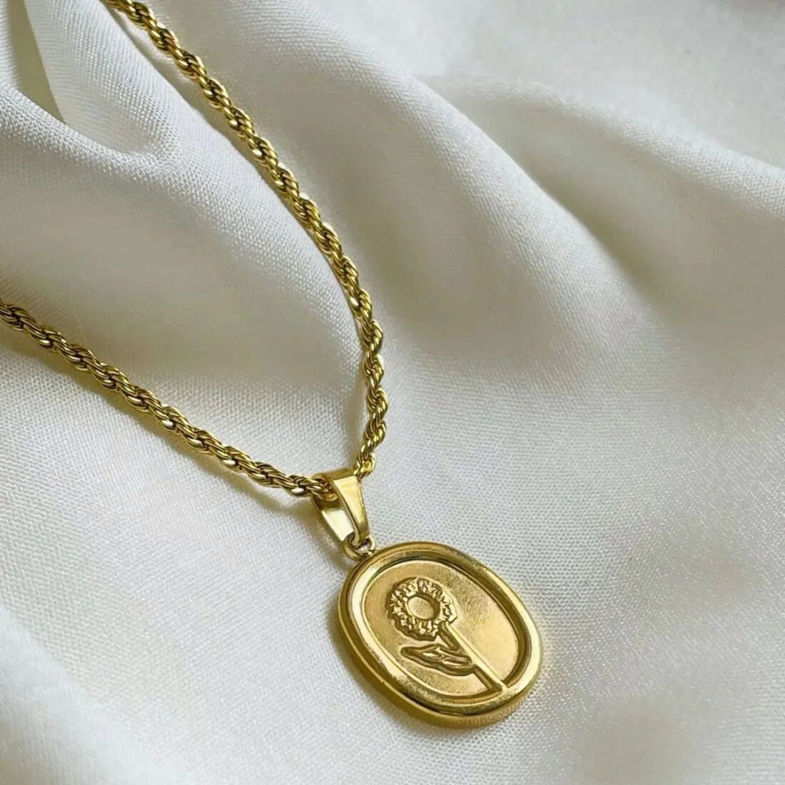 Vintage Sunflower Medallion Necklace