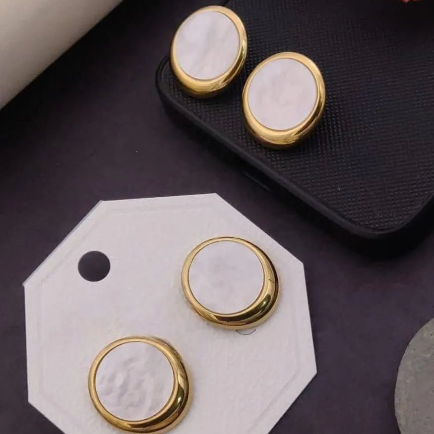 Marble Round Button Earrings